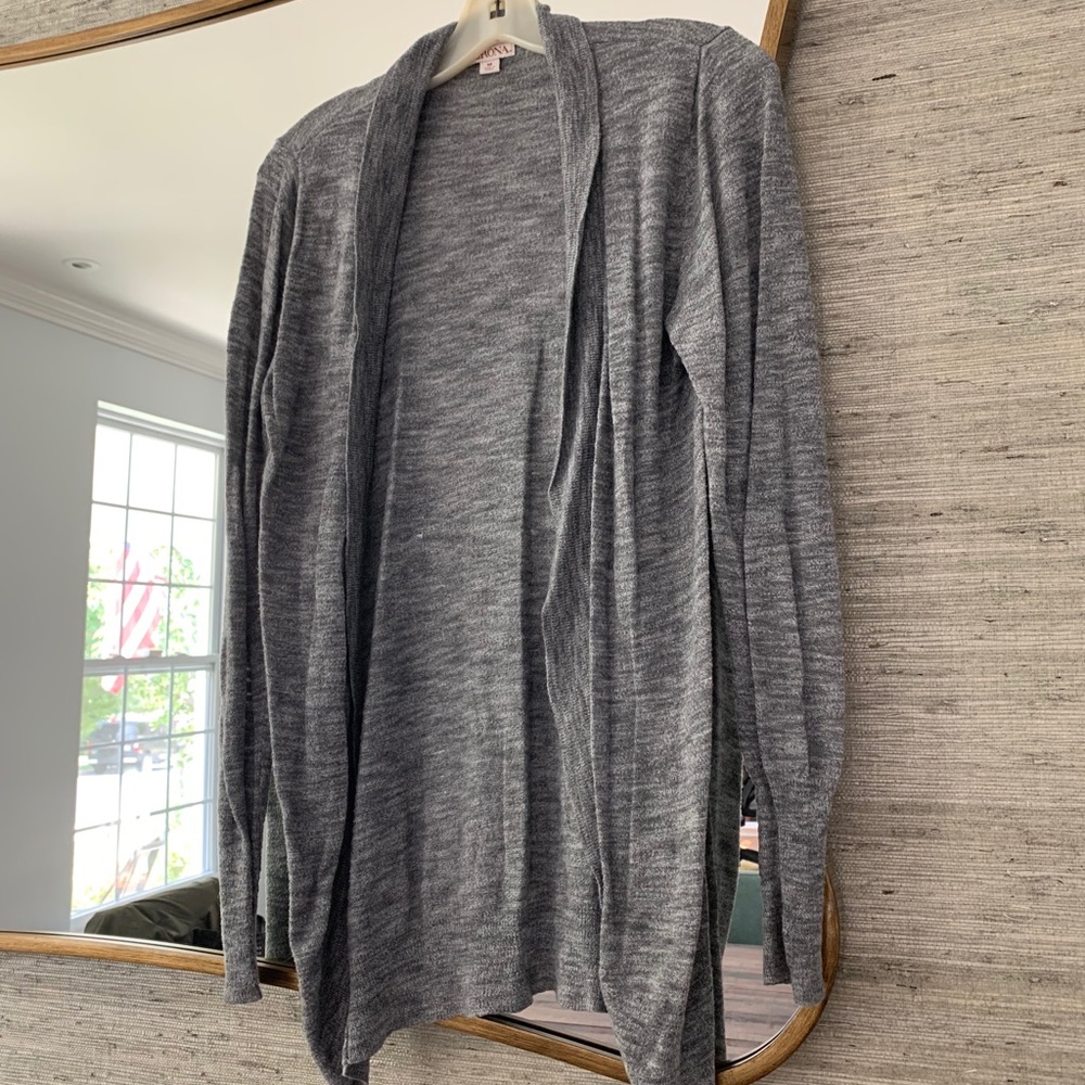 Merona gray round bottom sweater